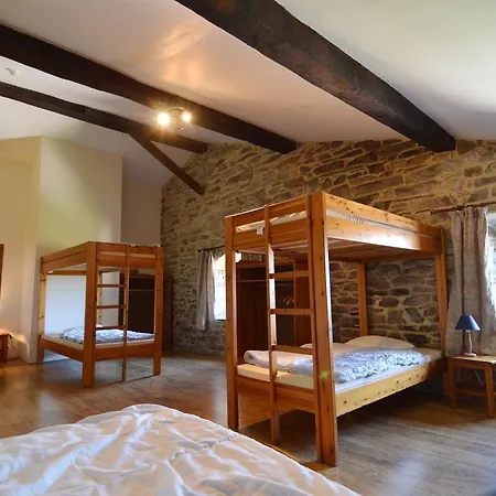 Beautiful Farmhouse In Burtonville With Sauna Ferienhaus