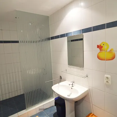 Beautiful Farmhouse In Burtonville With Sauna Дом отдыха